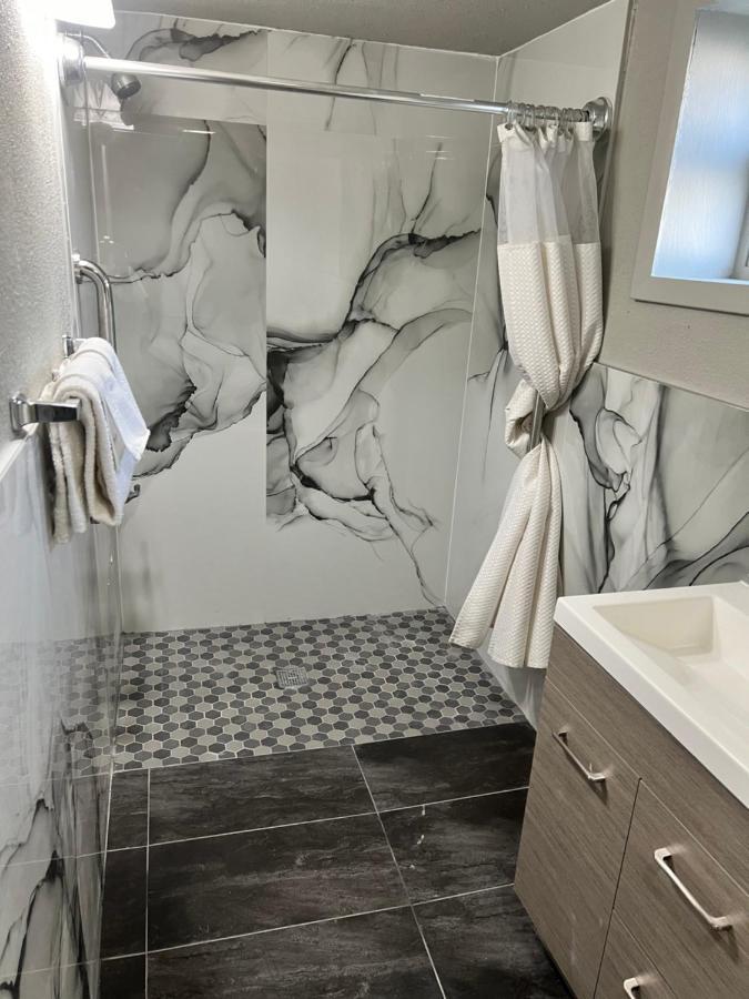 Miami Inn & Suites Oak Lawn Buitenkant foto