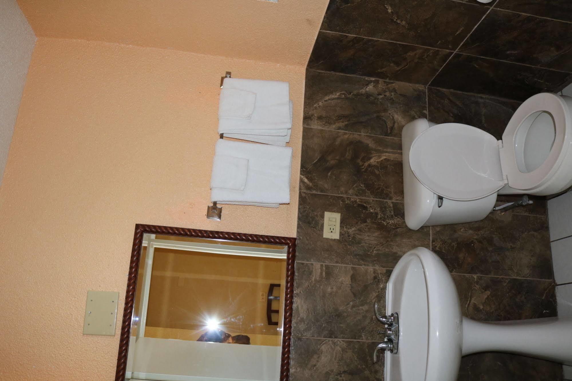 Miami Inn & Suites Oak Lawn Buitenkant foto