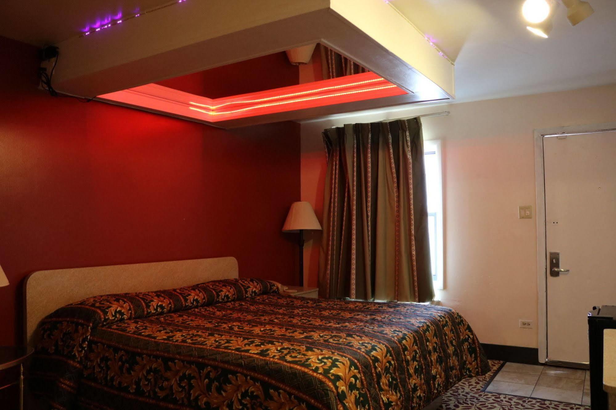 Miami Inn & Suites Oak Lawn Buitenkant foto